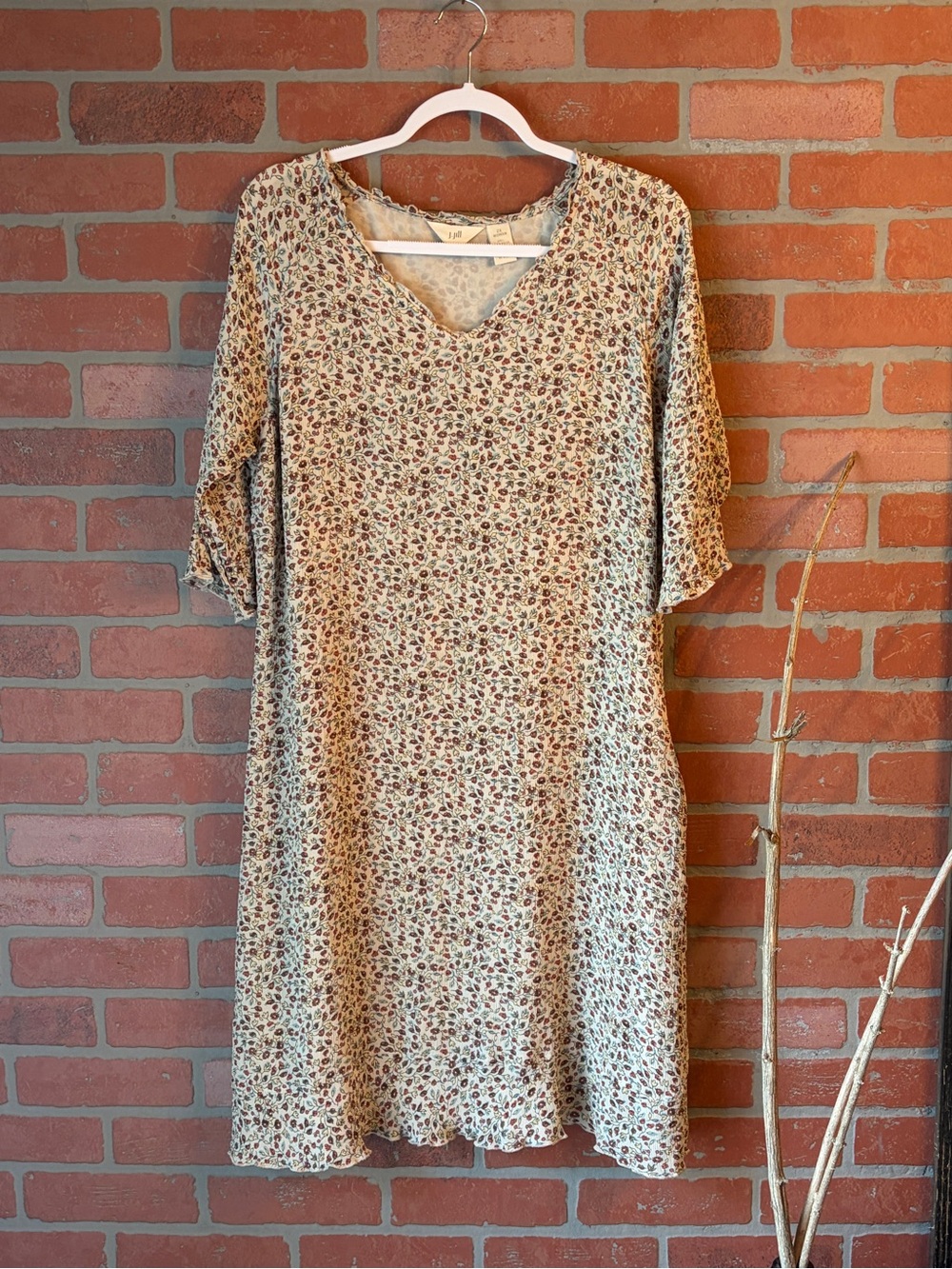 J.Jill Women's Plus 2X Dress Midi Shift Floral Print V-Neck Lettuce Hem I EUC